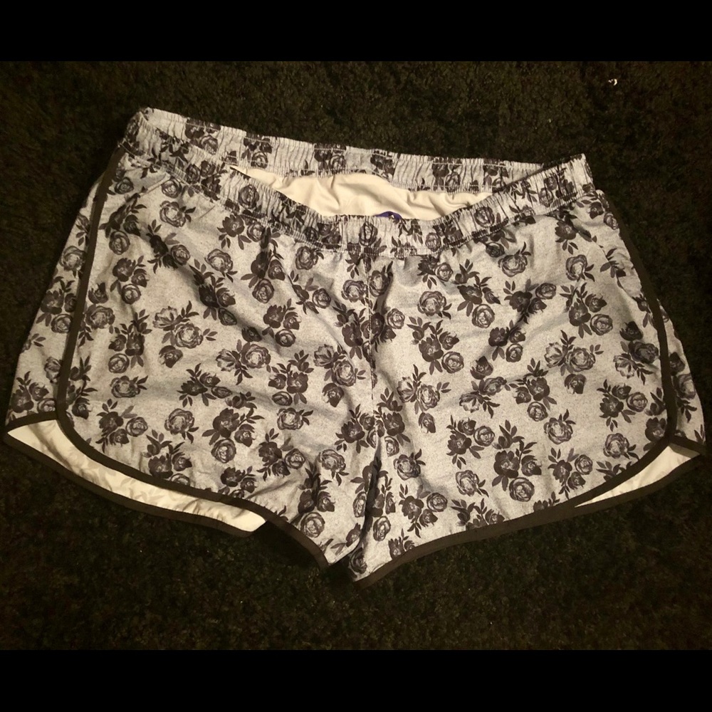 NWOT Active Shorts